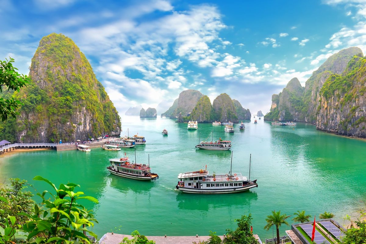 Phố cổ Hội An rực rỡ đèn lồng